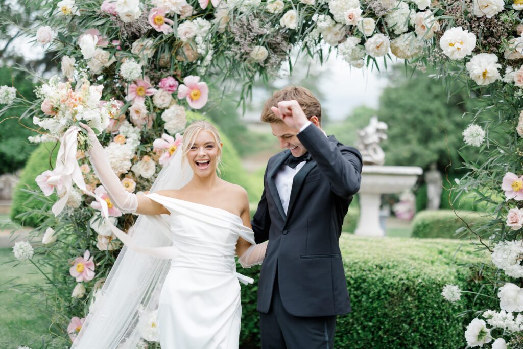 Bride and Groom posing for a photo at Laurel Court, Cincinnati.